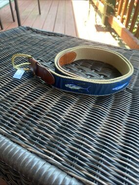 Leather Man Limited Men's Blue Embroidered Fish Webbing Belt
